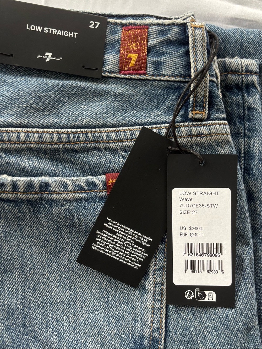 7 For All Mankind Women’s Low Straight Med Wash Distressed Sz 27 NEW w Tag $248 - Picture 2 of 14